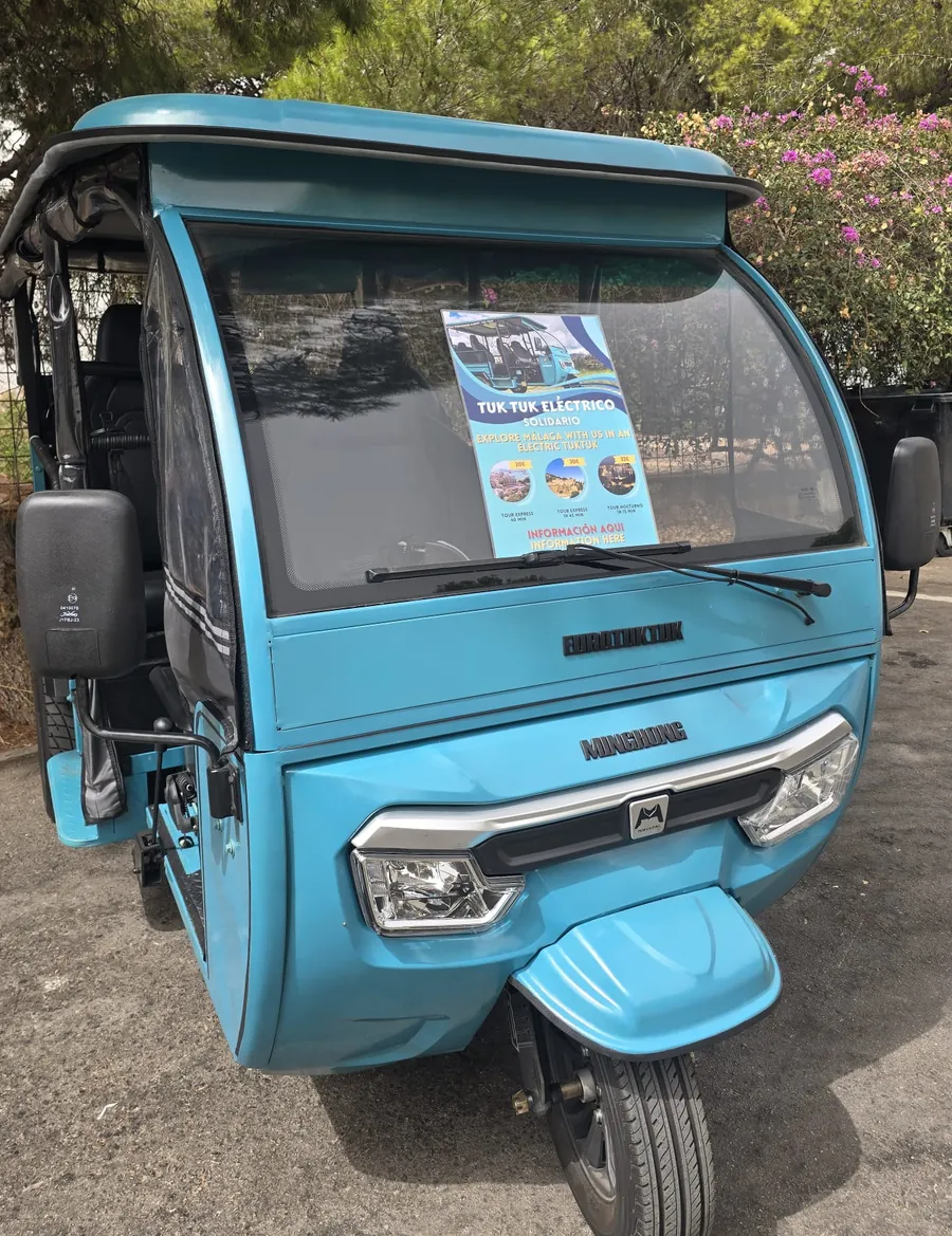Tuk tuk eléctrico MINGHONG de EcoMove en Málaga